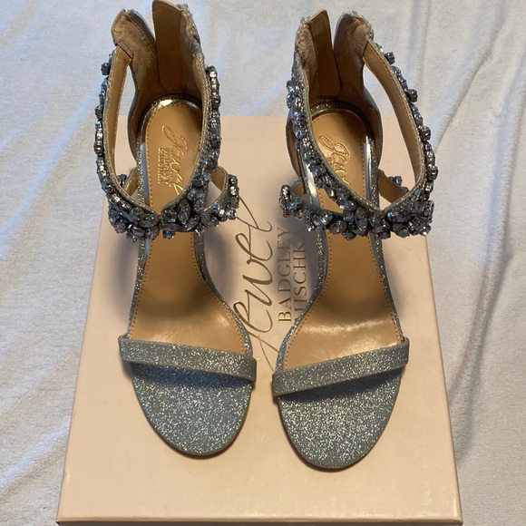 Badgley Mischcka Jaylee Silver/Glitter Sandals - Picture 1 of 5